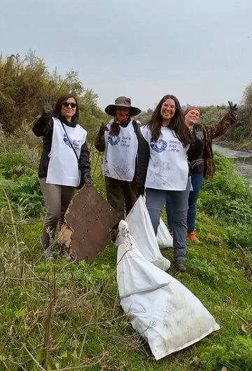 Limpieza y Forestación de Río junto a Austerra Society y Bolsas Superior