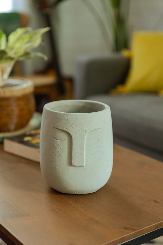 Macetero Cemento Rostro